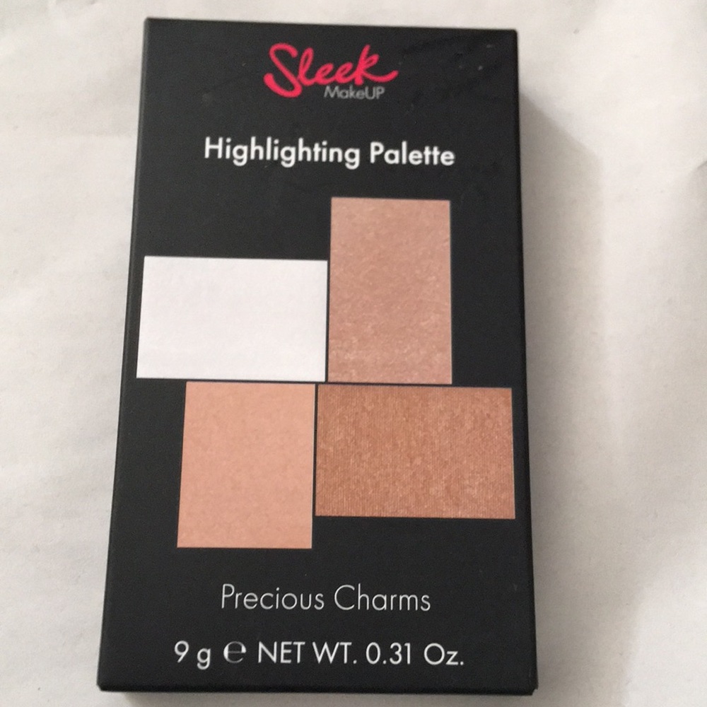 Sleek Precious Charms Highlighting Palette